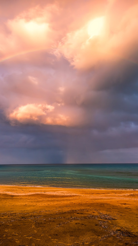 Rainbow over the sea screenshot