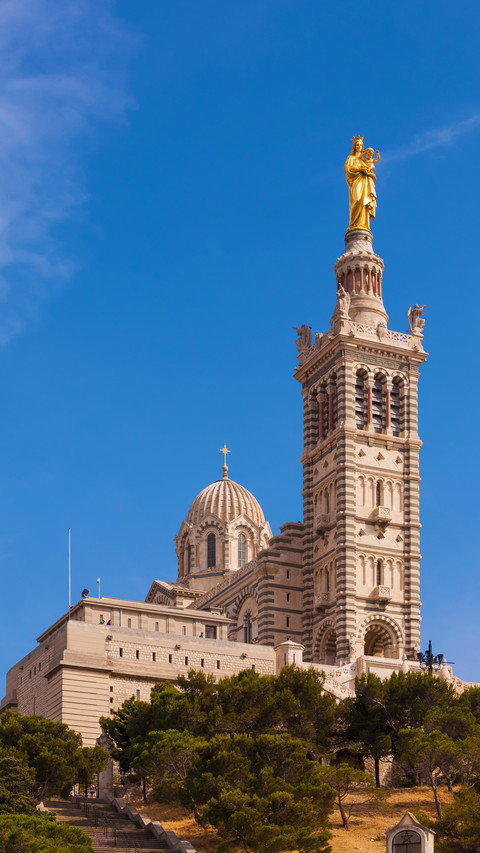 The cathedral of our lady of jard screenshot