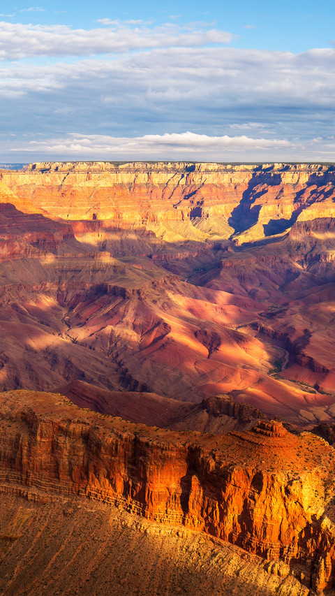 The scenery of the grand canyon in colorado screenshot