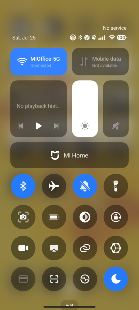 Yellow Hourglass screenshot