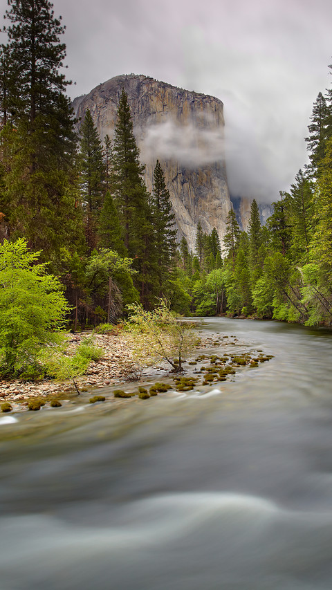 Merced river with el capitan looming in the distance in screenshot