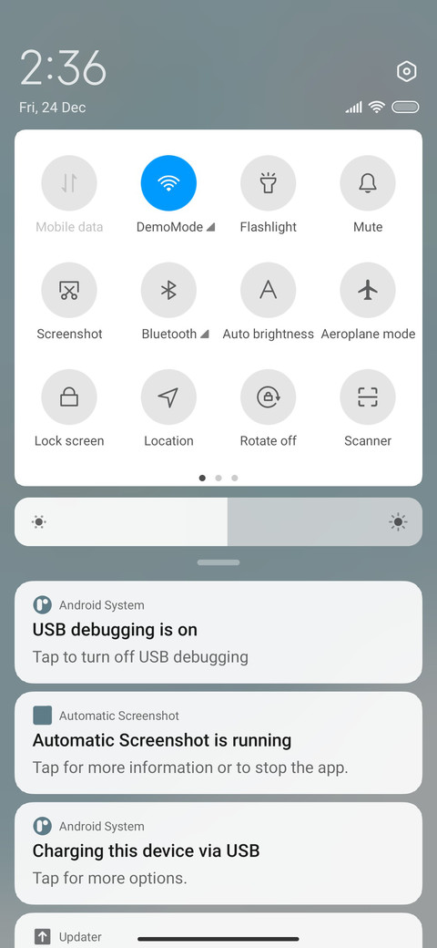 Minimalist clock screenshot