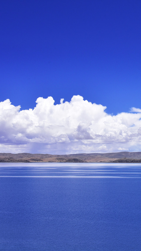 The Blue Sky and White Clouds of Namtso screenshot