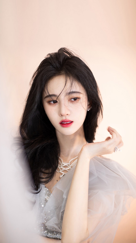 以美貌出圈的鞠婧祎 screenshot