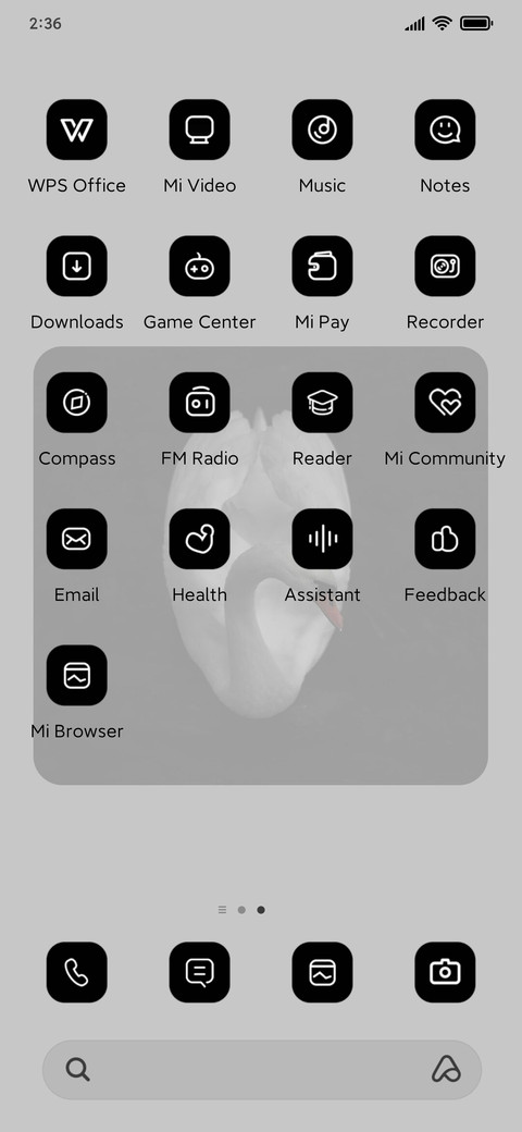 Waltz black white screenshot