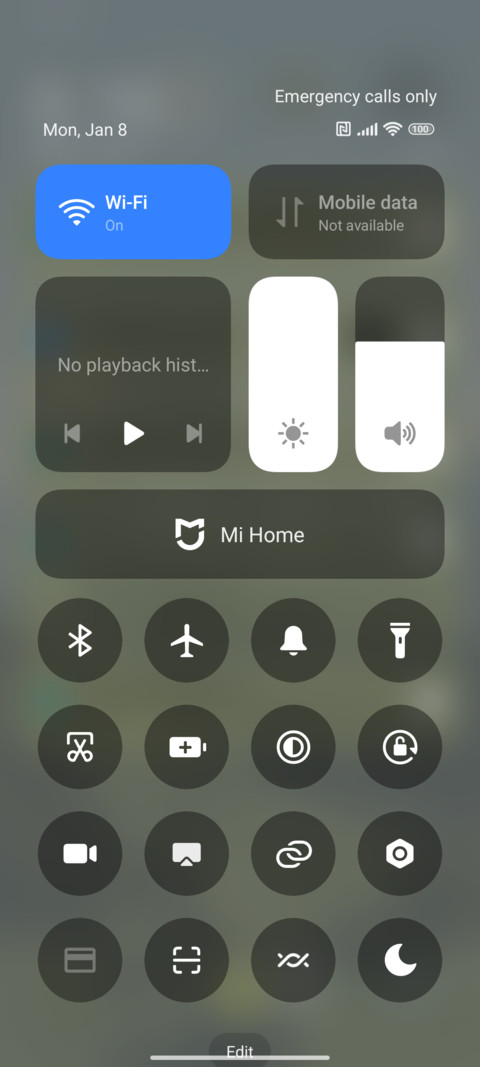 Mountain mirror screenshot