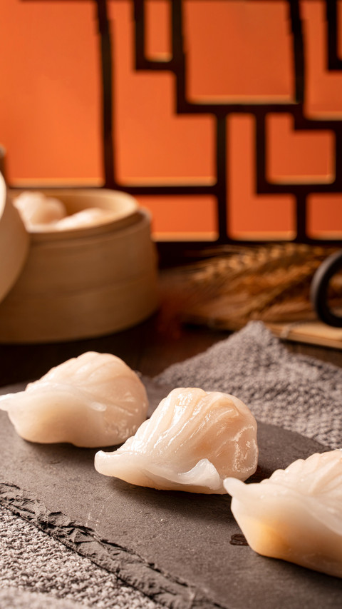 A mouthful of shrimp dumplings the soul of cantonese screenshot