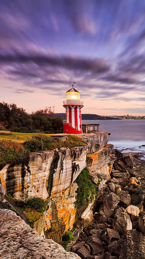 Seascape with lighthouse screenshot