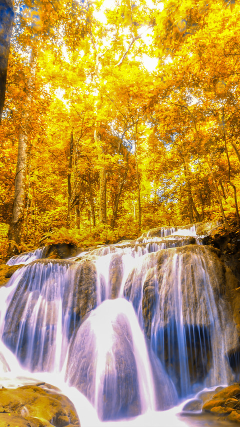 Refreshing Waterfall screenshot