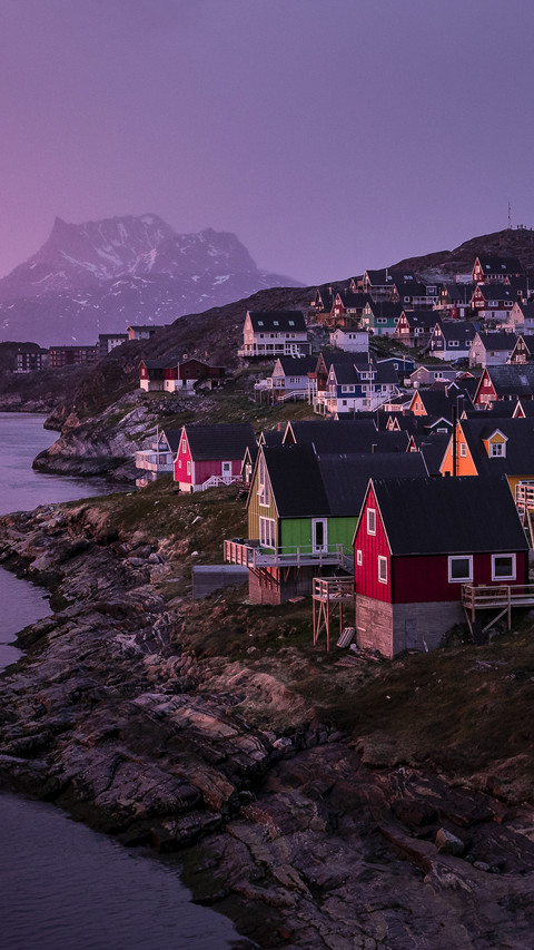 Beautiful Cabins on Beach screenshot