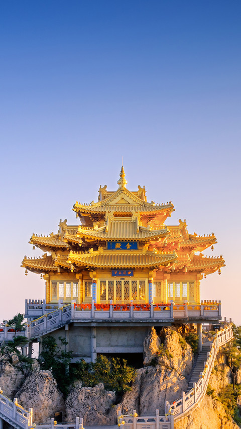 Golden summer palace after rain in Henan 81 screenshot