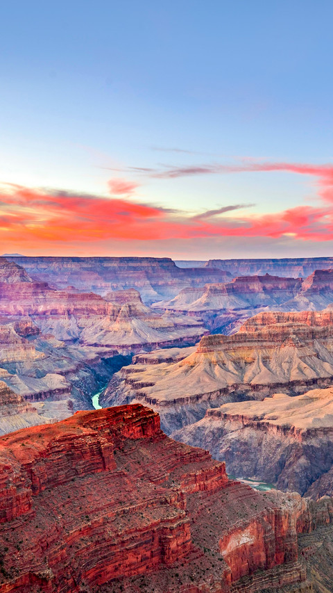 The Gorge of the Grand Canyon at sunset screenshot