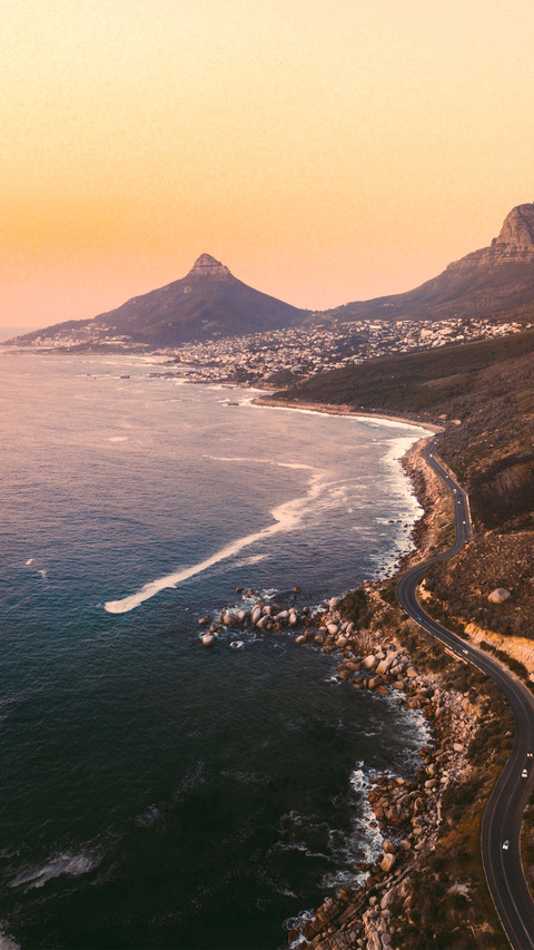 Wealth and beauty screenshot