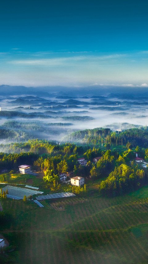 The green mountains and clear waters paint a new village screenshot