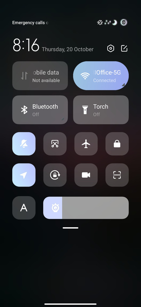 moonlit night os screenshot
