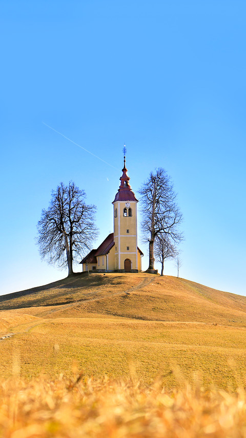 The church of Saint Thomas in Slovenia screenshot
