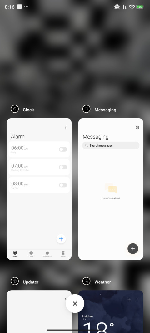 Black and white screenshot