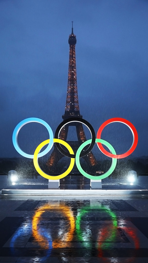 Paris and los angeles screenshot