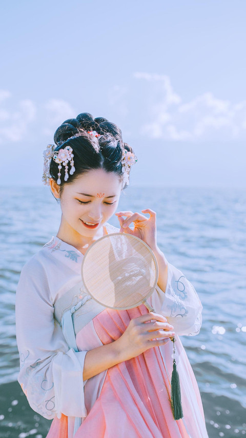 古装美女都喜欢扇子 screenshot