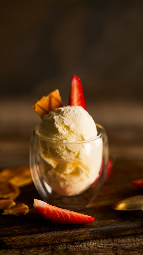 Selective focus of delicious ice cream screenshot