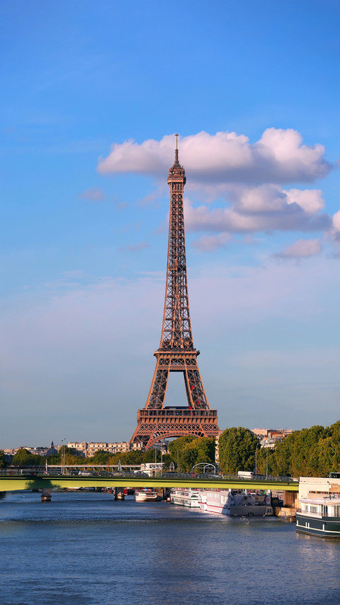 Romantic Paris screenshot