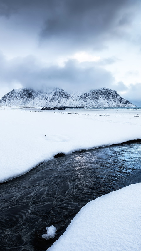 Winter landscape on the Lofoten islands, Norway screenshot