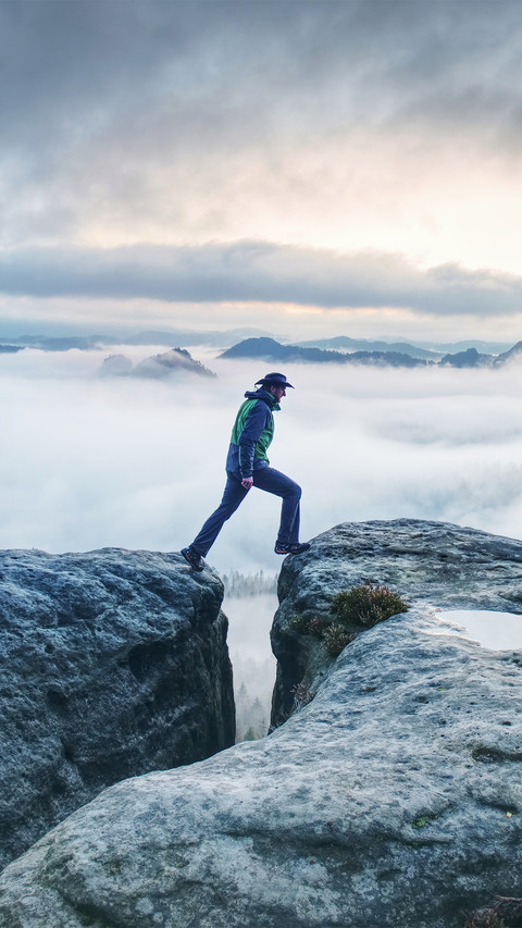 Brave climb-02 screenshot