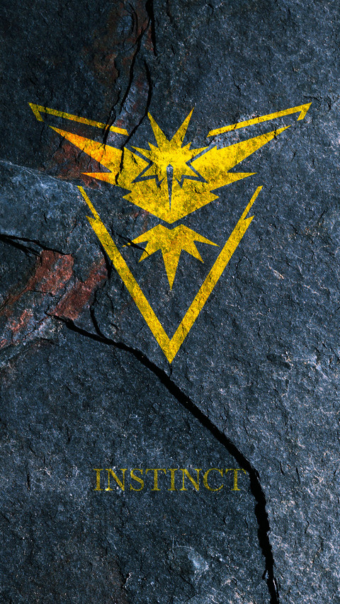 Pokemon Go: Team Instinct screenshot