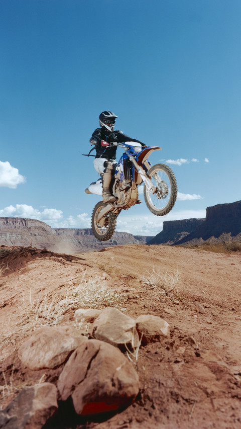 india-bikerjumping screenshot