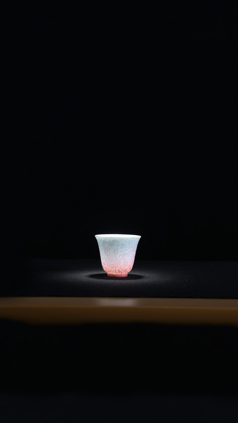 光与瓷器的碰撞 screenshot