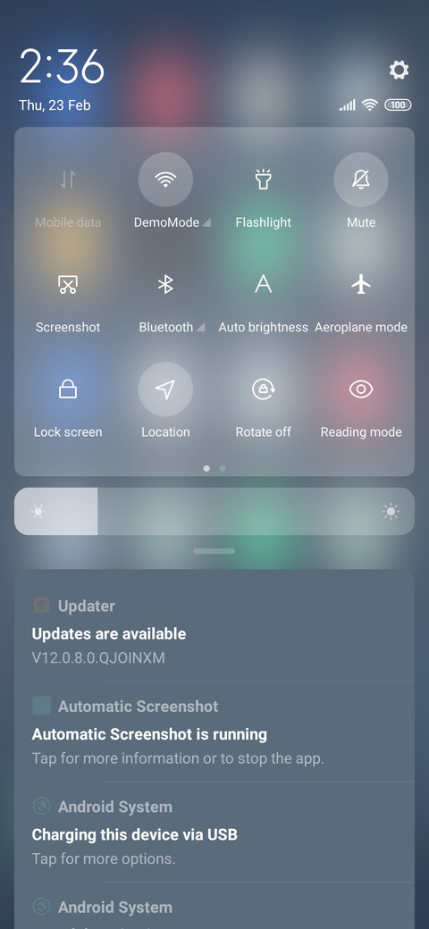Simple Blue screenshot