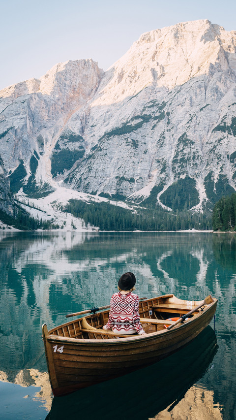 What is the experience of traveling alone screenshot