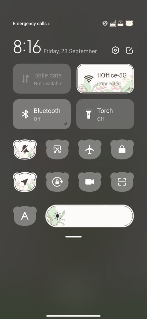 Bear and flower screenshot