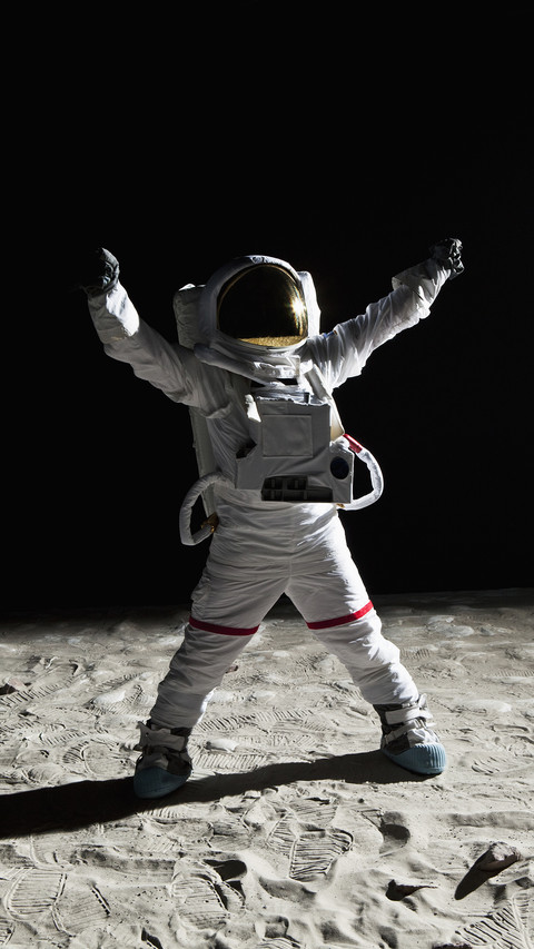 Why Astronauts Always Suffer Serious Illness When Returning screenshot