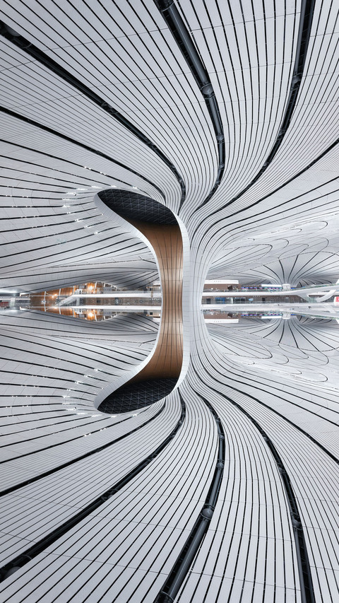 The ceiling version of the airport industry screenshot