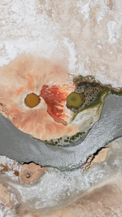 The Devil's Eye of the Pamir Plateau screenshot