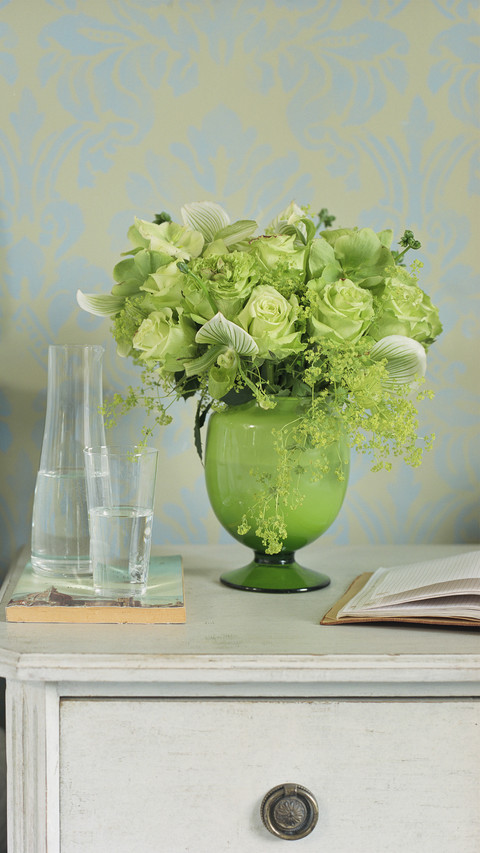 Whether the flowers are well cultivated or not the soil is t screenshot