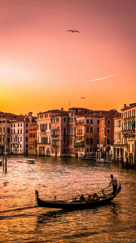 International-Grand Canal screenshot