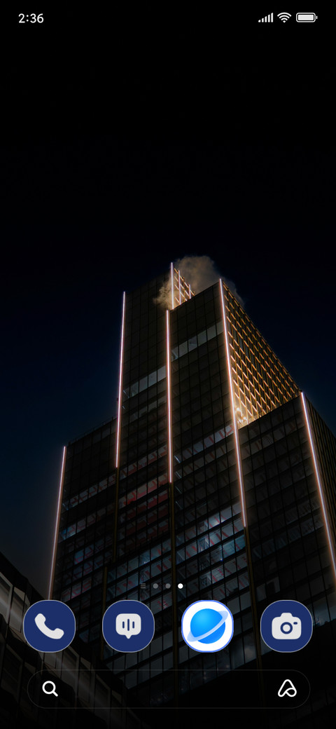 Neon Spire screenshot