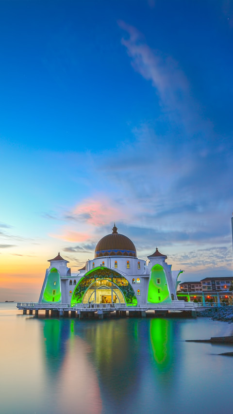 Indonesian landscape screenshot