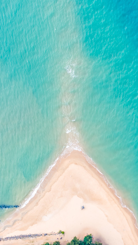 Fresh and blue sea island scenery 2 screenshot