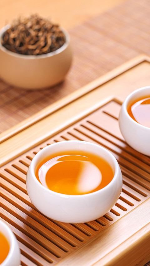 In the vast pot of tea the sun and moon grow long screenshot