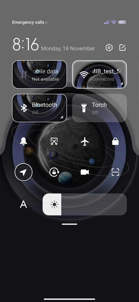 Two color planet screenshot