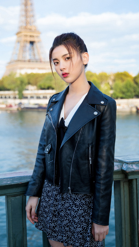 杨超越 screenshot