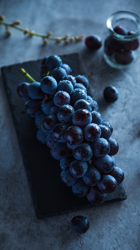 How to distinguish between blackcurrants and grapes screenshot
