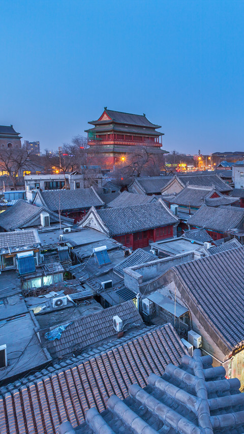 300 meters east of the drum tower 23 screenshot