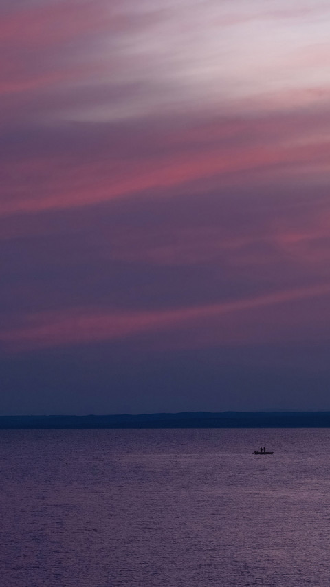 Dusk screenshot