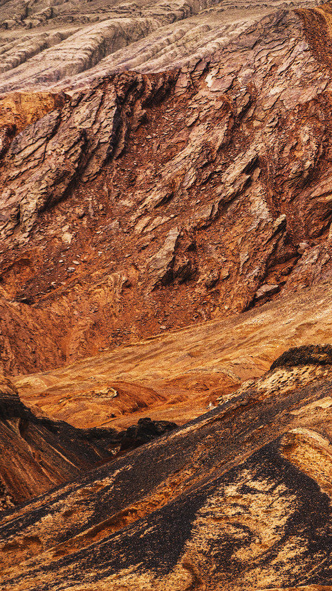 Flaming Mountain Grand Canyon in Xinjiang screenshot