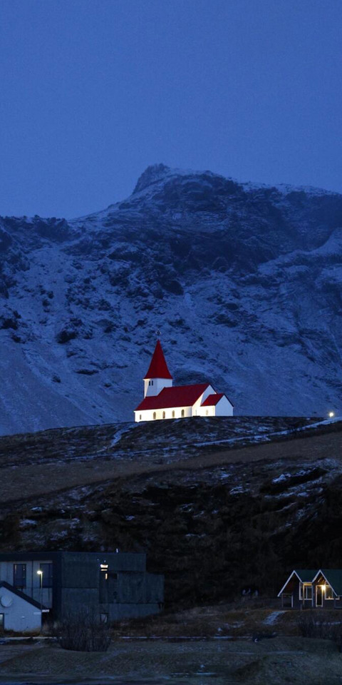 Houses in Iceland (1).jpg screenshot