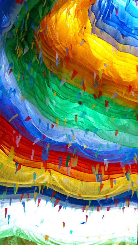 international_Colorful flags (1) screenshot